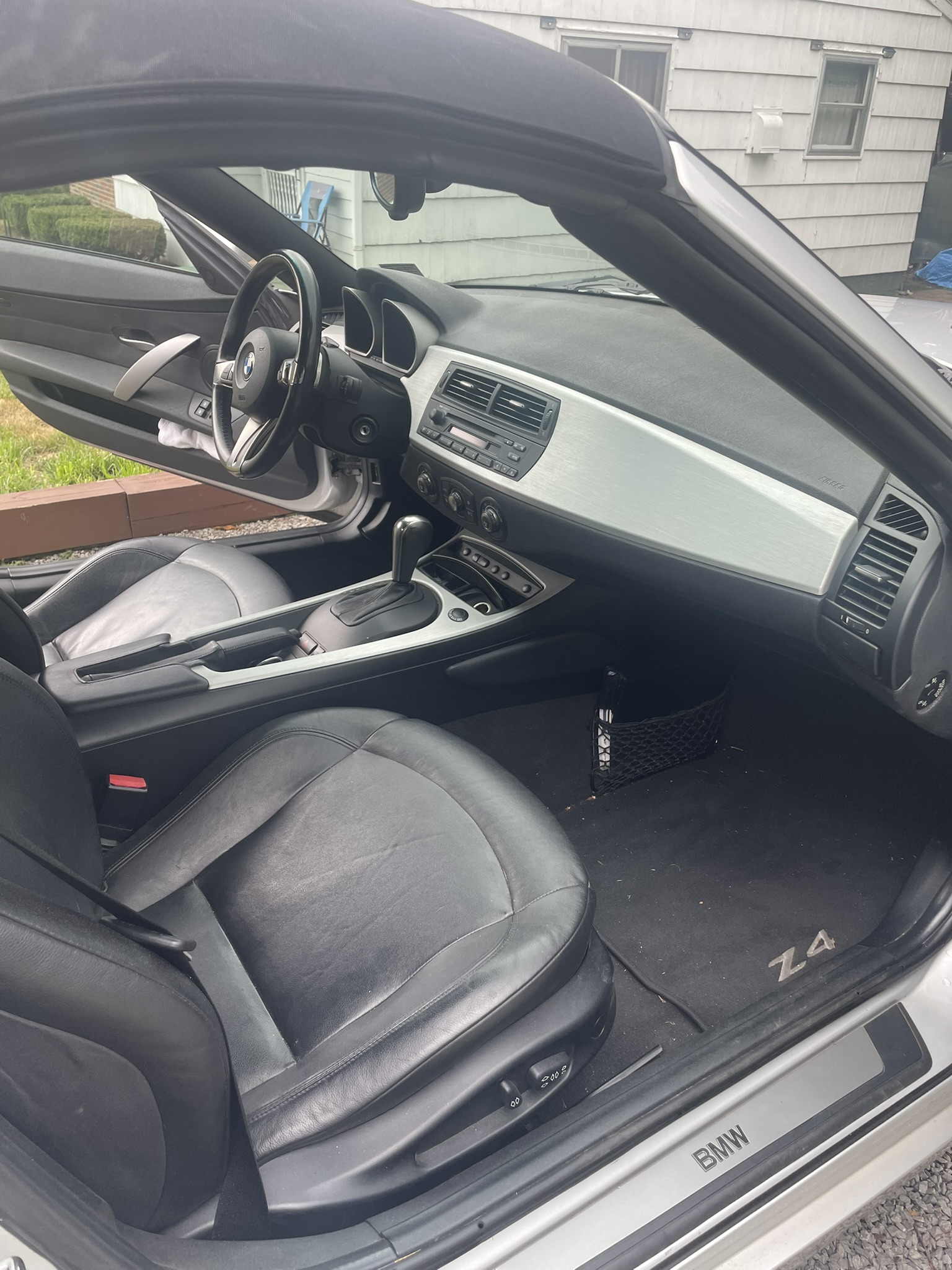 Used 2006 BMW Z4 3.0i RWD image 31