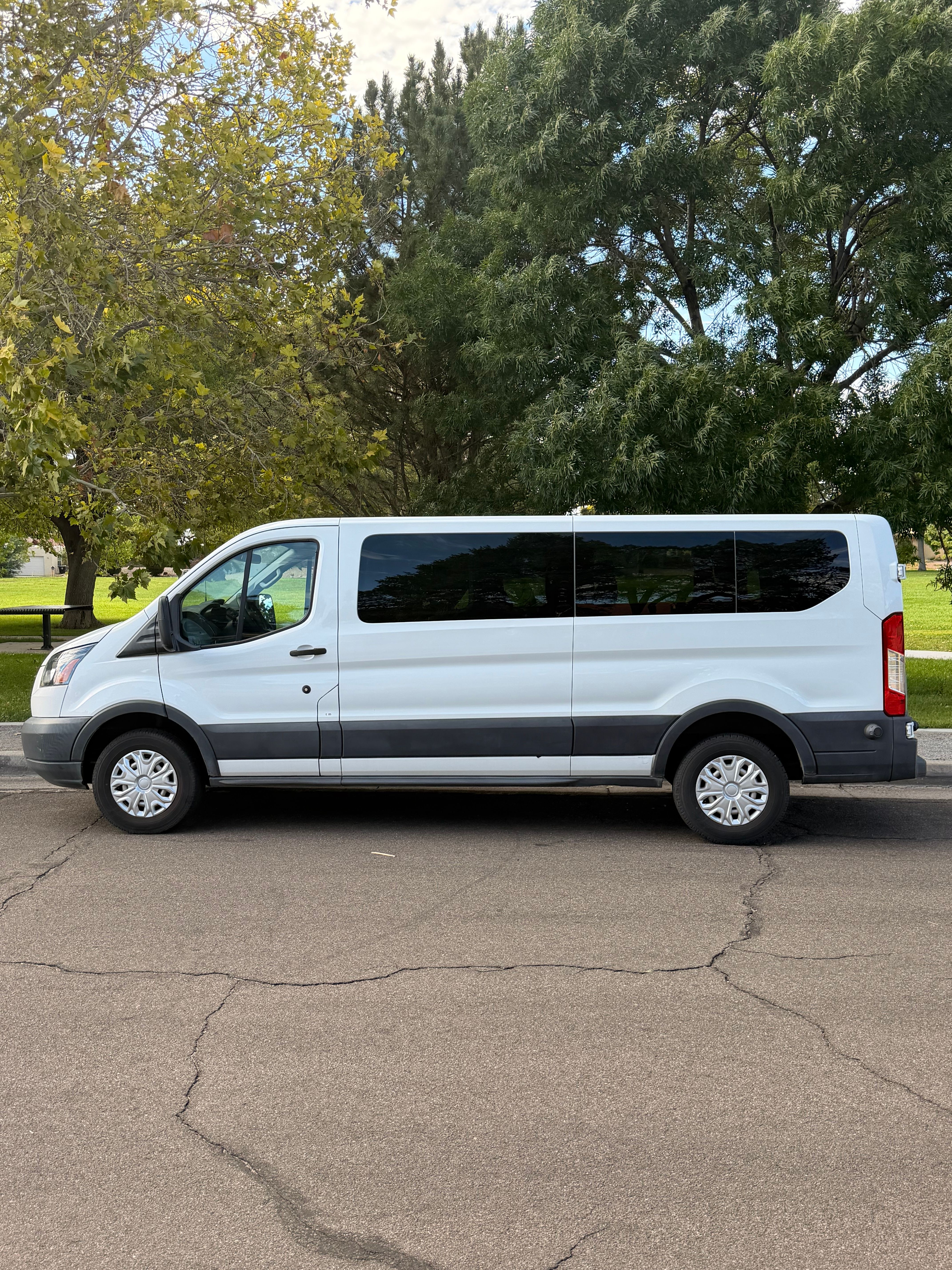 Used 2018 Ford Transit 350 XL RWD image 4