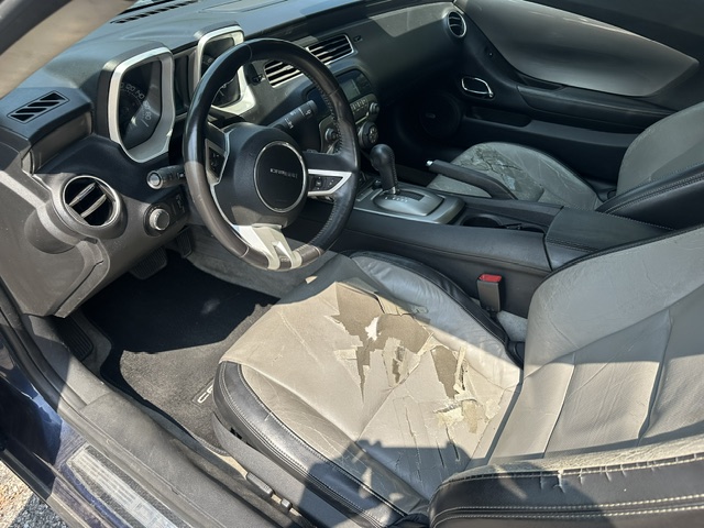 Used 2010 Chevrolet Camaro SS RWD image 9
