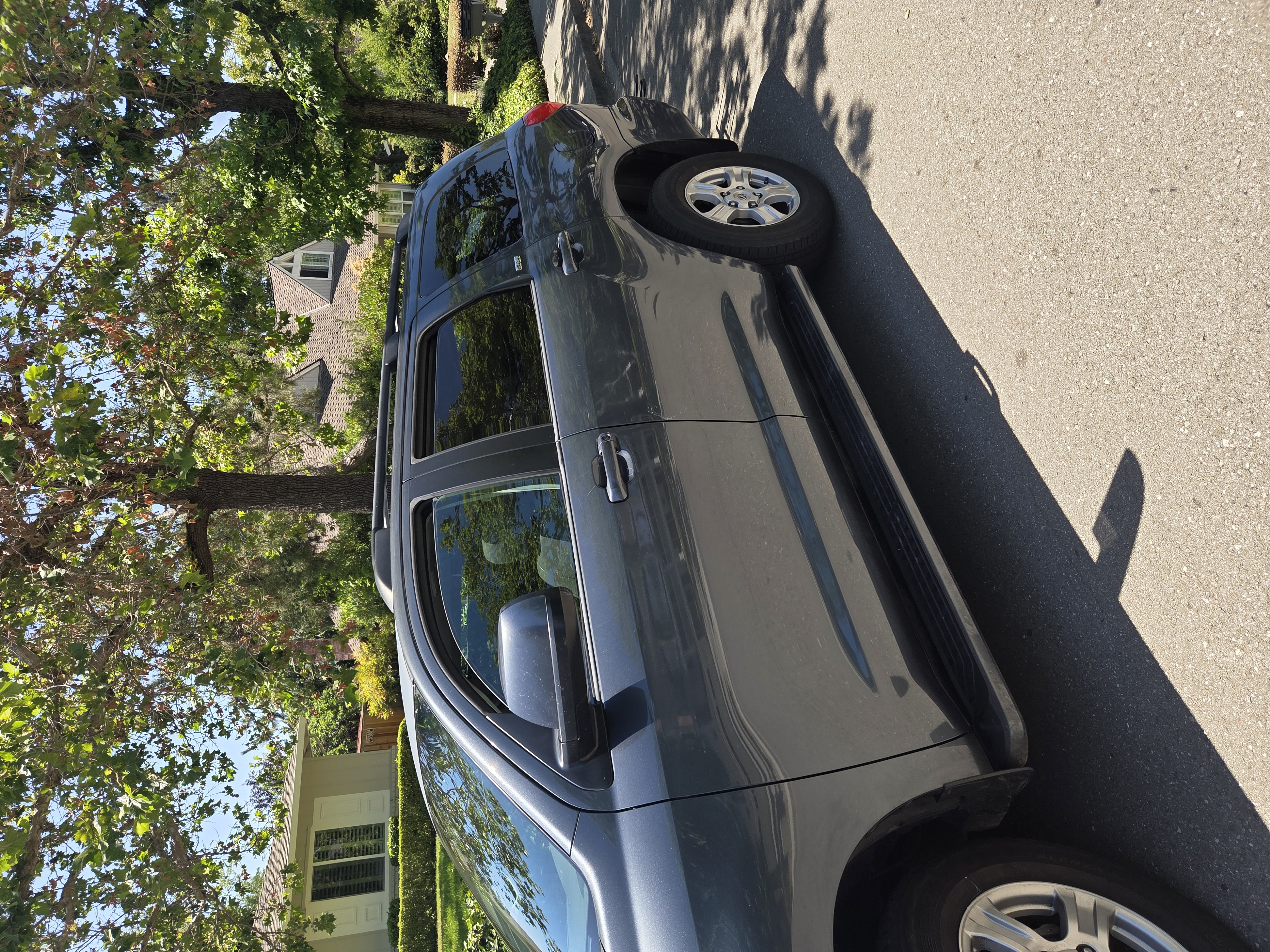 Used 2008 Toyota Sequoia SR5 RWD image 5