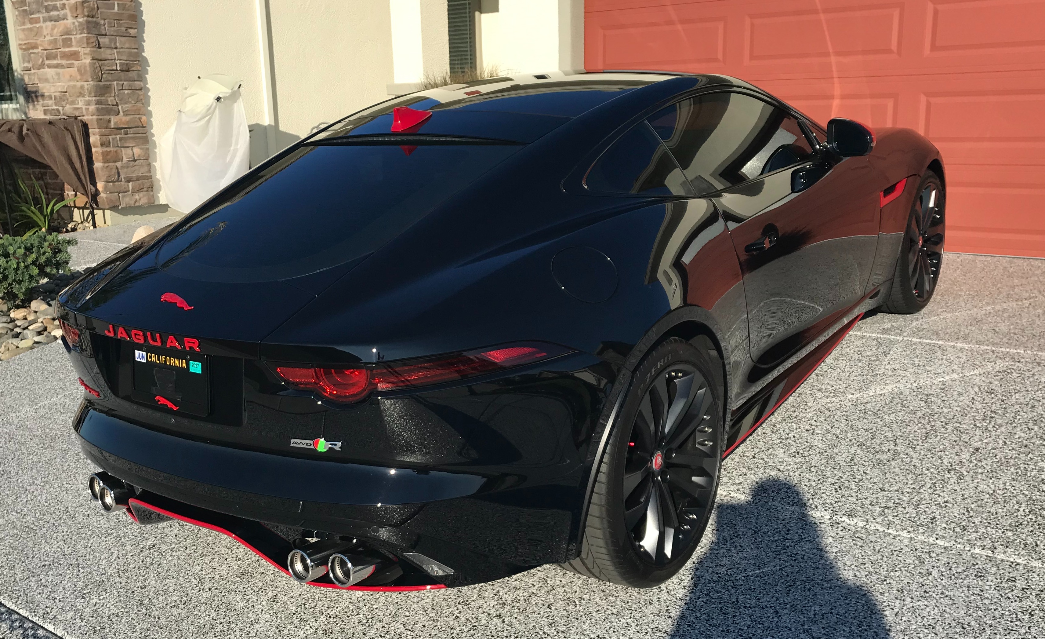 Used 2020 Jaguar F-TYPE R AWD/4WD image 5