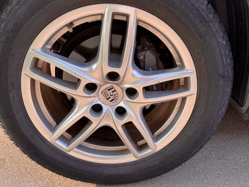 Used 2014 Porsche Cayenne AWD/4WD image 15