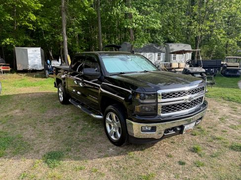Used 2015 Chevrolet Silverado 1500 LT w/ All Star Edition AWD/4WD image 1