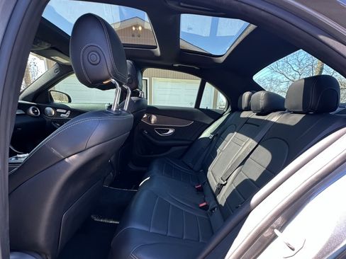 Used 2017 Mercedes-Benz C 300 4MATIC Sedan image 19