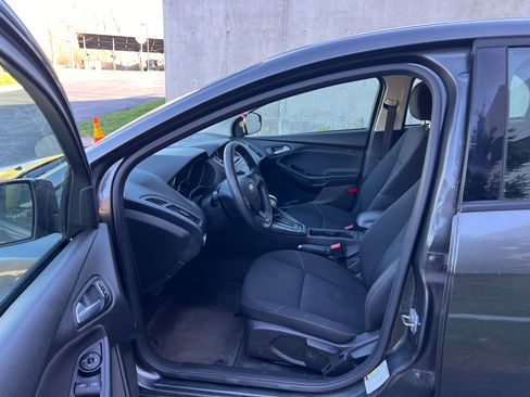 Used 2016 Ford Focus SE image 13
