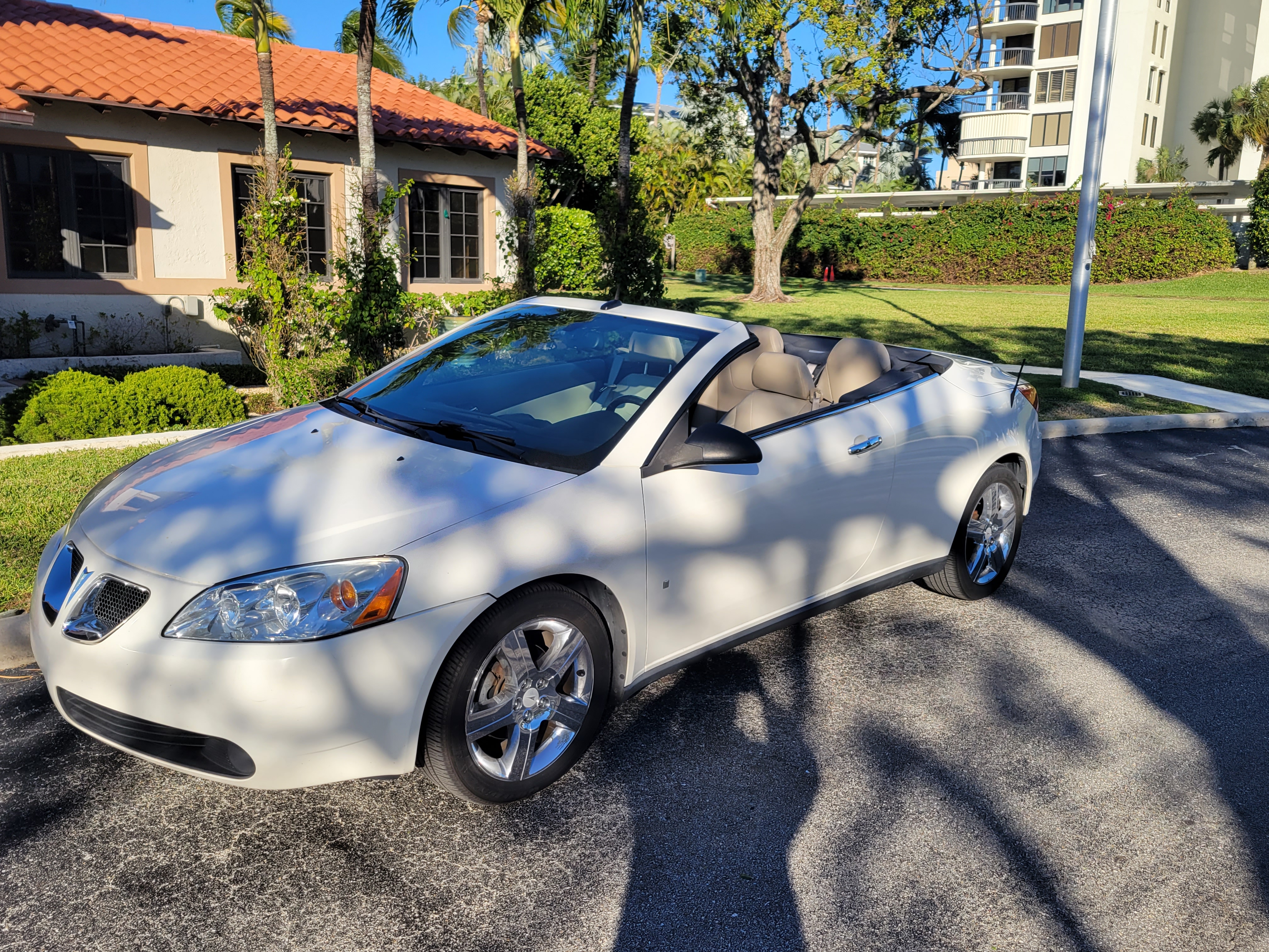 Used 2008 Pontiac G6 GT w/ Sport Package FWD image 16