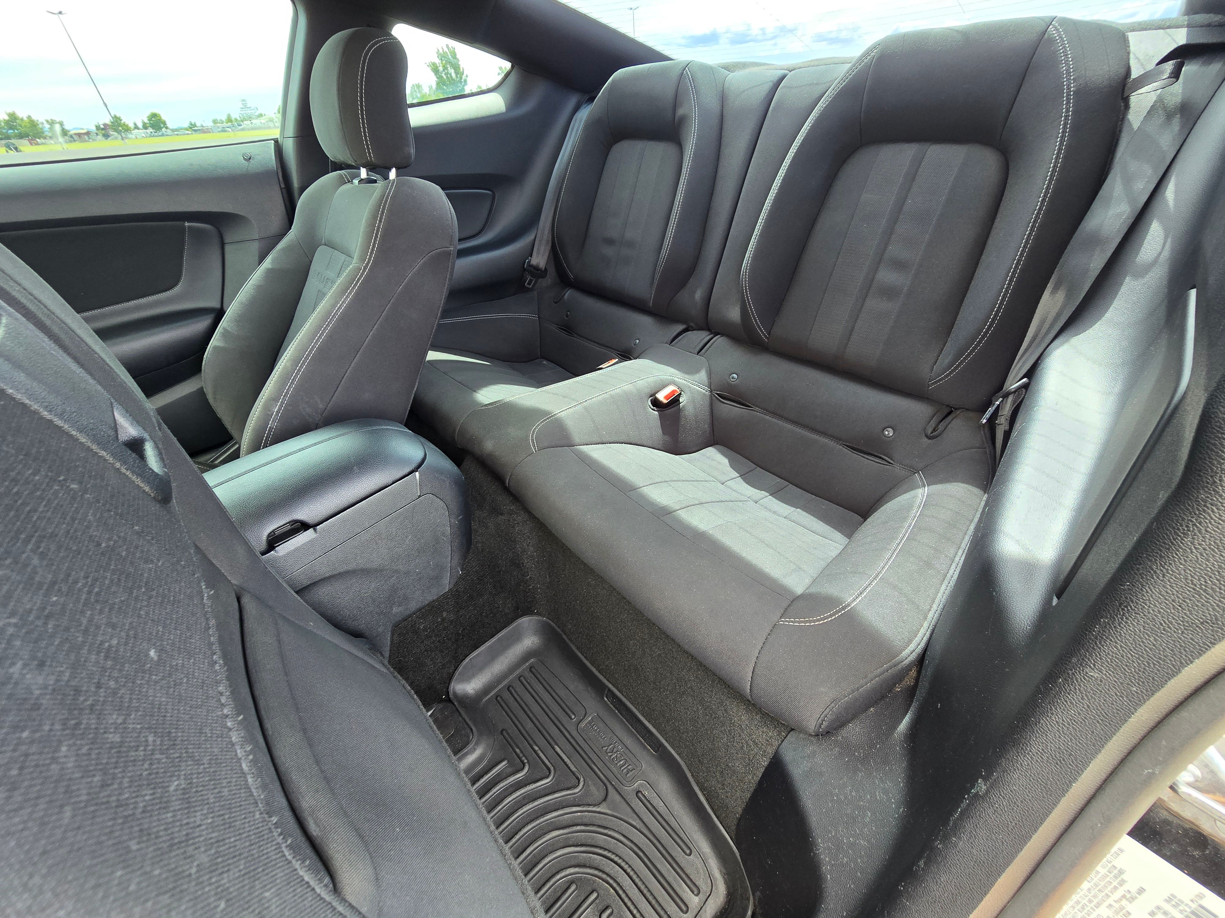 Used 2018 Ford Mustang GT RWD image 16