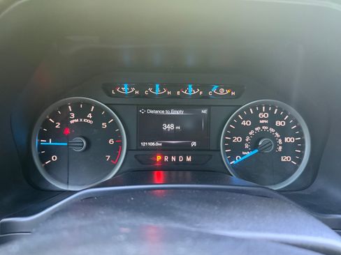 Used 2017 Ford F150 XLT w/ Equipment Group 302A Luxury AWD/4WD image 18