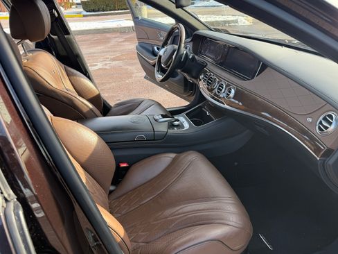 Used 2015 Mercedes-Benz S 63 AMG 4MATIC Sedan image 19