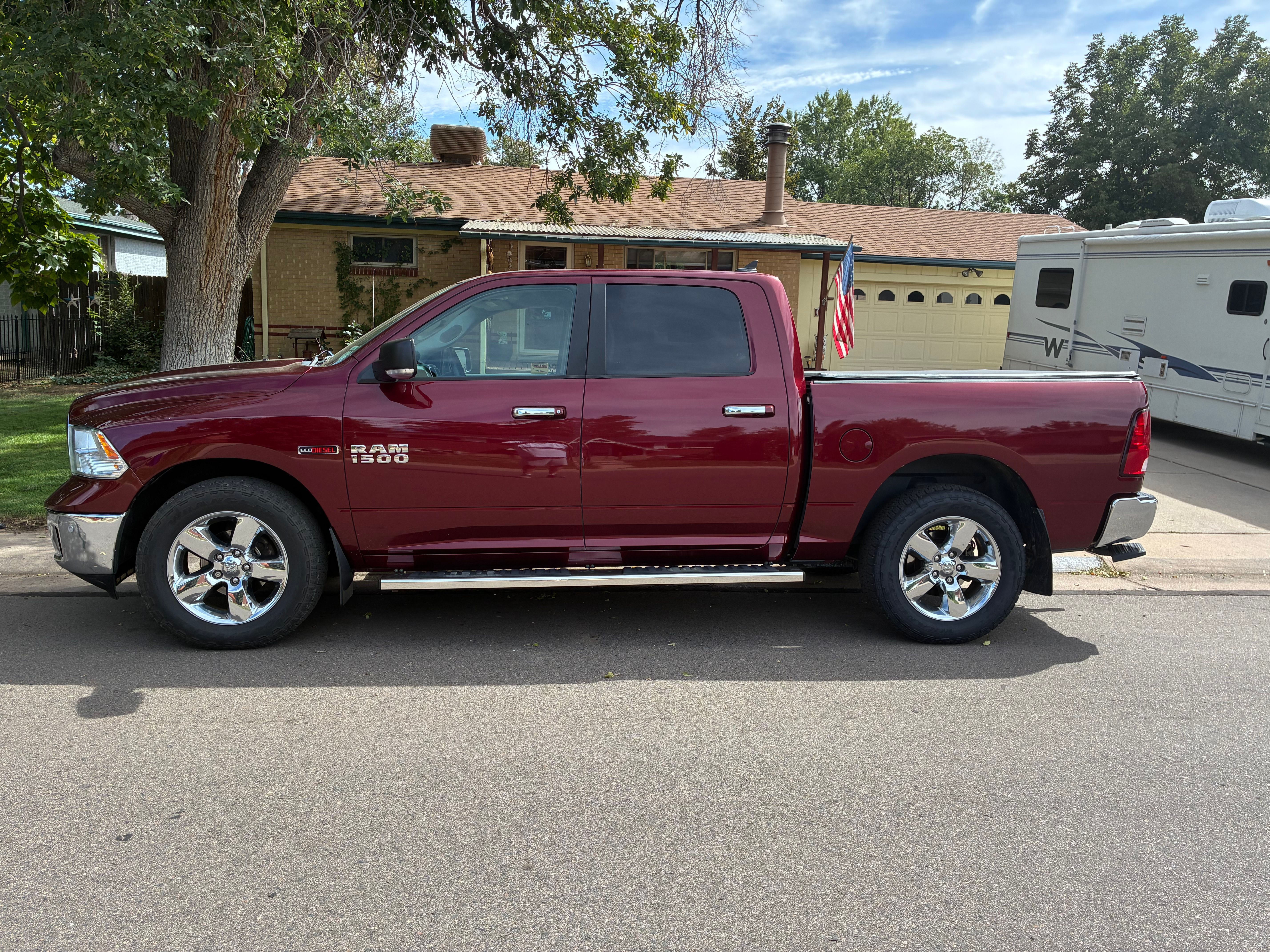 Used 2017 RAM 1500 Big Horn AWD/4WD image 1