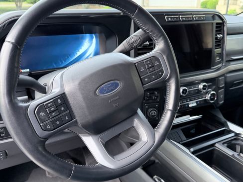 Used 2023 Ford F350 Lariat w/ Lariat Ultimate Package AWD/4WD image 19