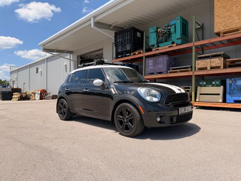 Used 2012 MINI Cooper Countryman S FWD image 4