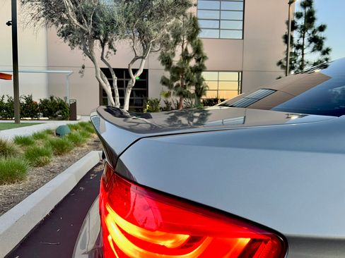 Used 2010 BMW M3 Coupe image 17