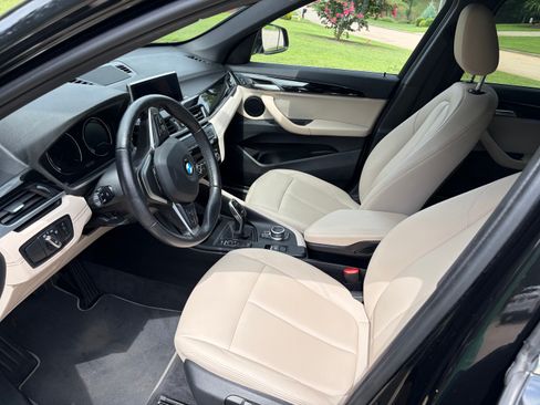 Used 2021 BMW X1 xDrive28i w/ Convenience Package AWD/4WD image 15