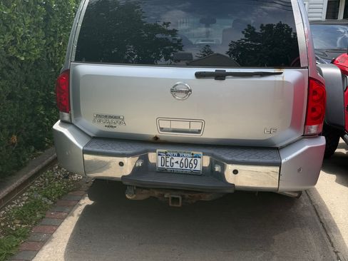 Used 2004 Nissan Armada LE AWD/4WD image 14