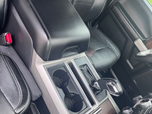 Used 2016 Ford F150 Lariat w/ Equipment Group 502A Luxury image 15