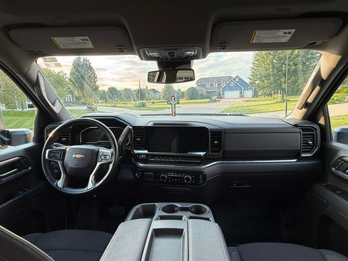 Used 2024 Chevrolet Silverado 3500 LT w/ All Star Edition AWD/4WD image 10