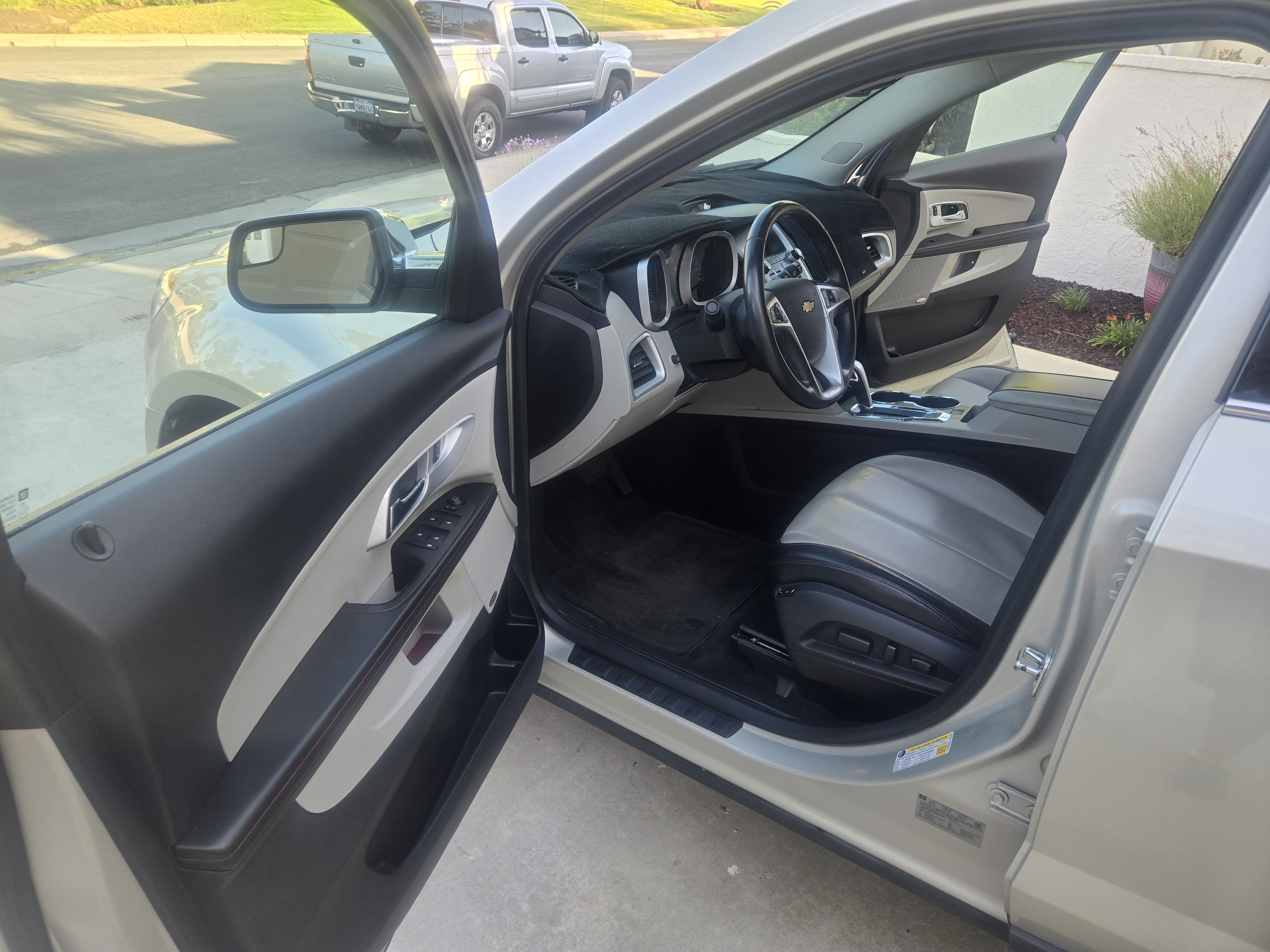 Used 2014 Chevrolet Equinox LTZ FWD image 20