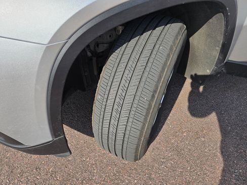 Used 2019 Chevrolet Traverse LS image 13