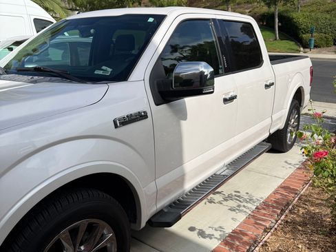 Used 2016 Ford F150 Lariat RWD image 6