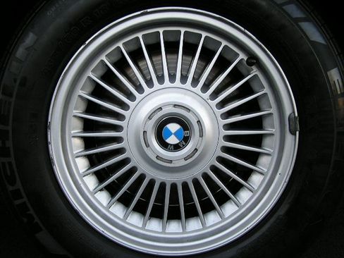 Used 2000 BMW 750iL image 19