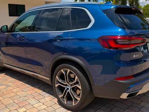 Used 2022 BMW X5 xDrive40i AWD/4WD image 8