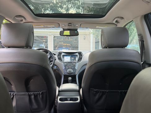 Used 2017 Hyundai Santa Fe Limited w/ Cargo Package AWD/4WD image 25