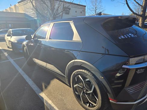 Used 2023 Hyundai Ioniq 5 SE image 6