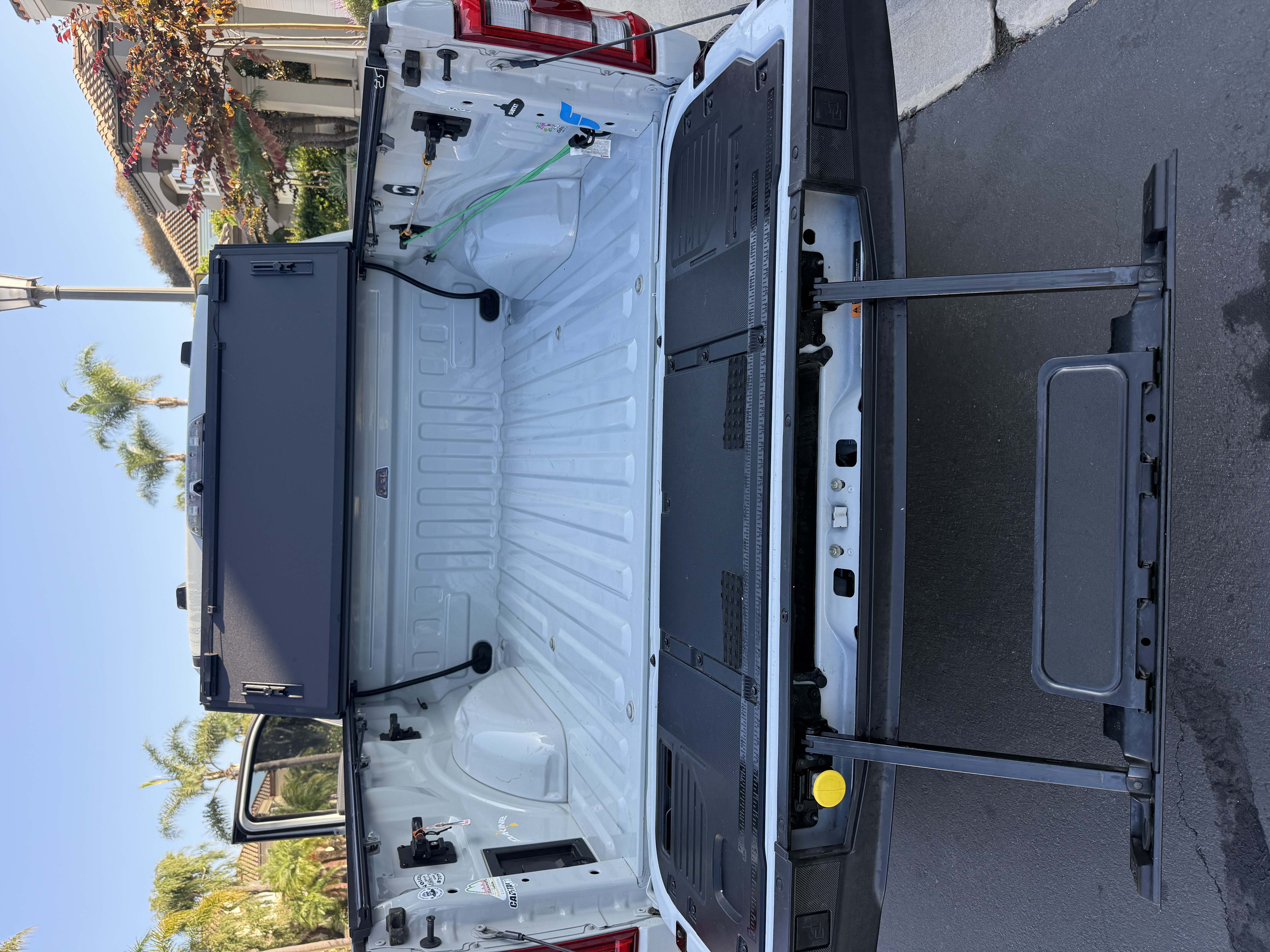 Used 2023 Ford F150 Raptor AWD/4WD image 13