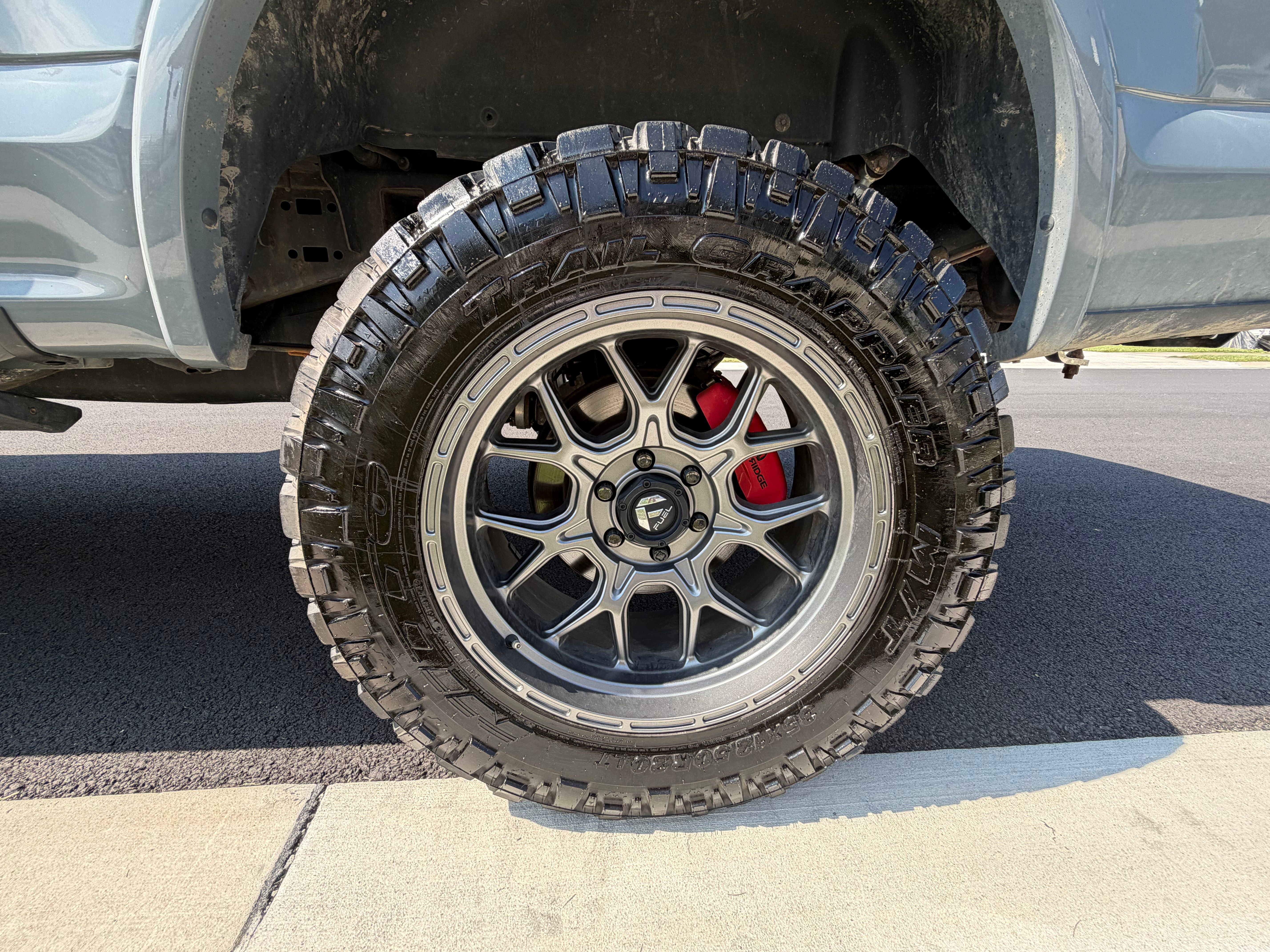 Used 2019 Ford F150 XLT w/ Equipment Group 302A Luxury AWD/4WD image 16