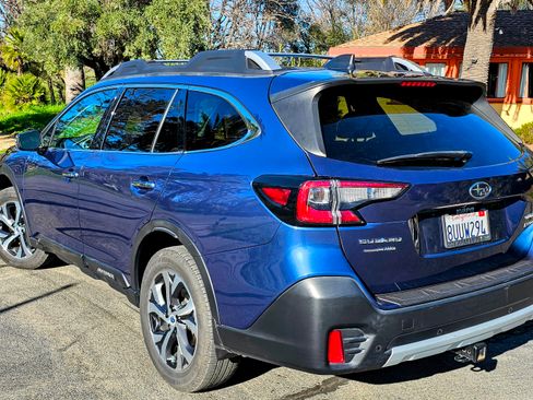 Used 2021 Subaru Outback Touring XT image 4