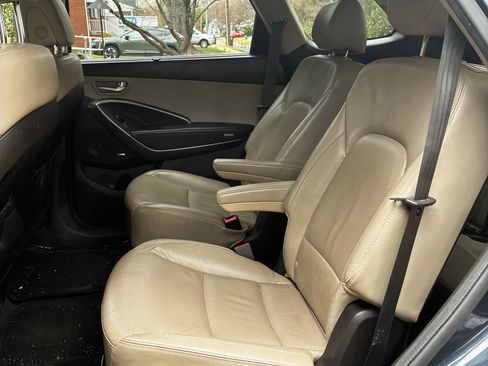 Used 2015 Hyundai Santa Fe Limited w/ Option Group 04 image 8