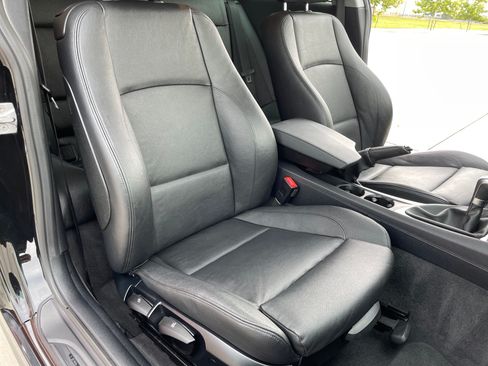 Used 2011 BMW 128i Coupe RWD image 17