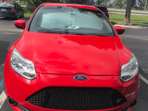 Used 2013 Ford Focus ST image 1