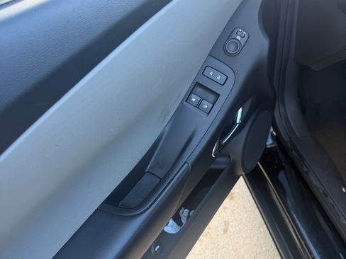 Used 2012 Chevrolet Camaro LS RWD image 7