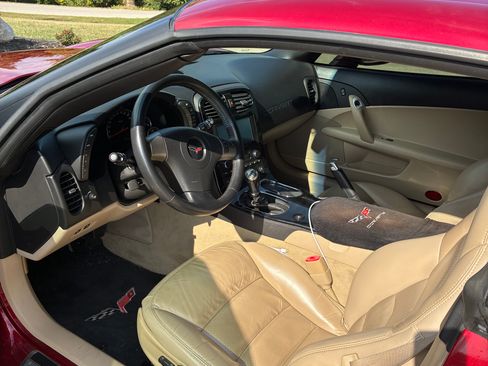 Used 2008 Chevrolet Corvette Coupe w/ Preferred Equipment Group image 8