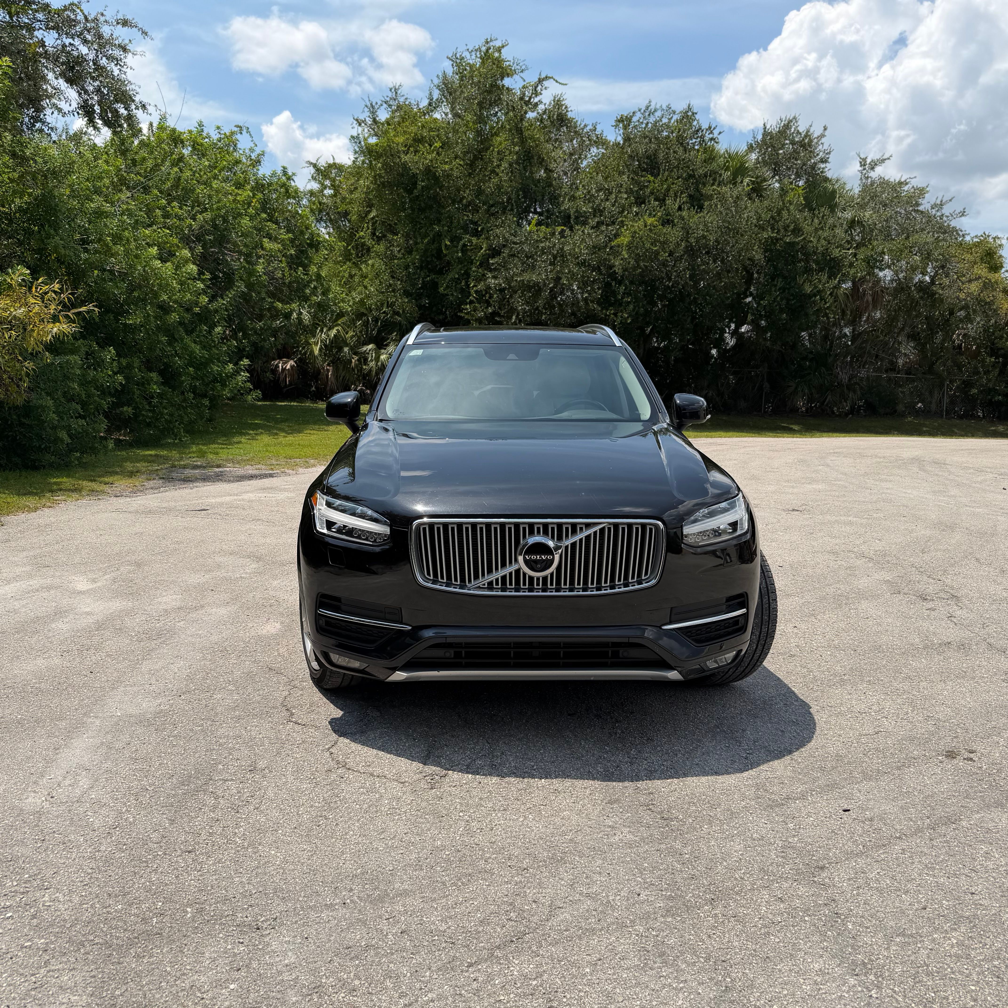 Used 2016 Volvo XC90 T6 Inscription w/ Vision Package AWD/4WD image 27