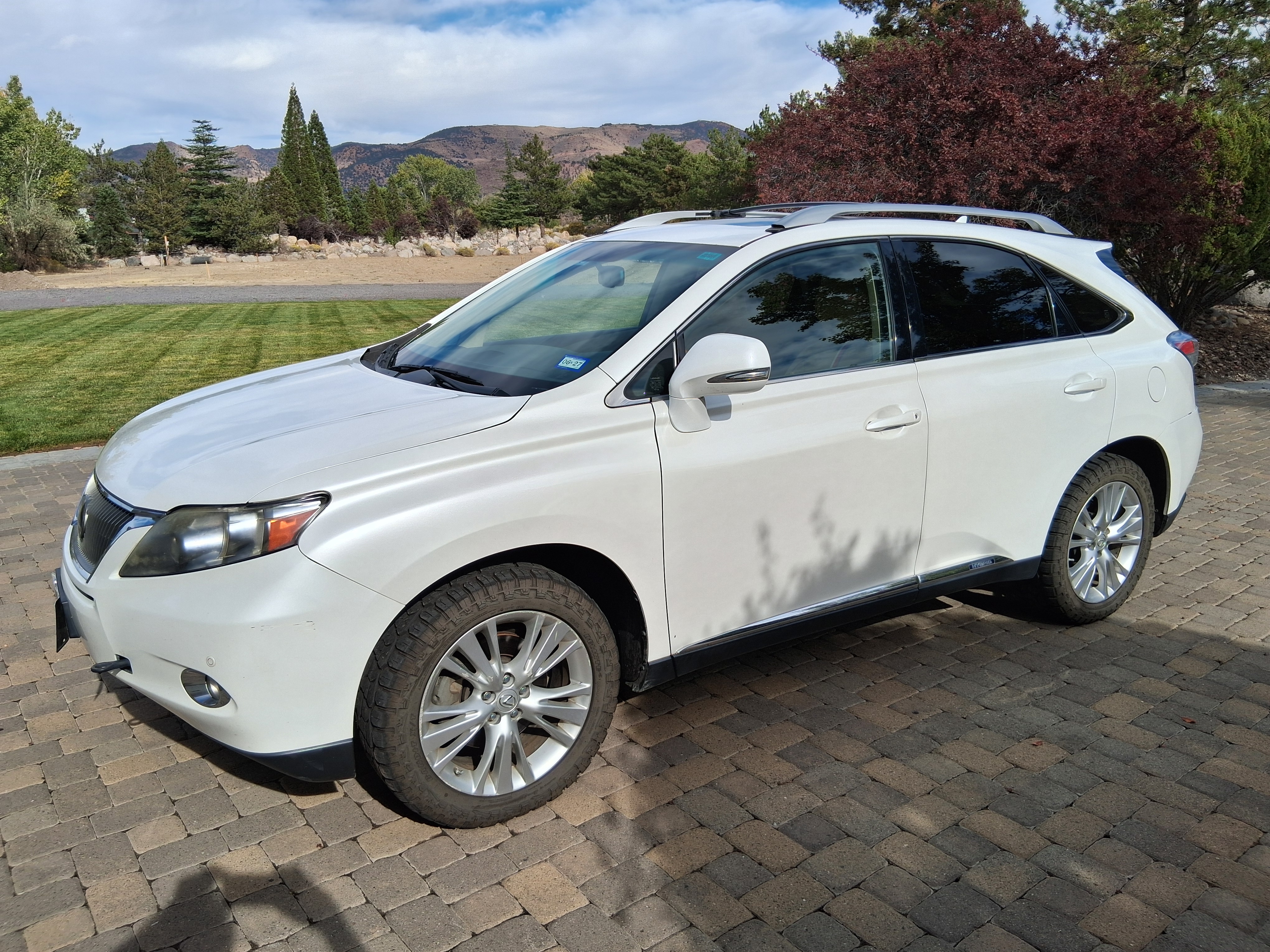 Used 2012 Lexus RX 450h FWD w/ Premium Pkg image 1