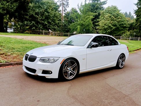 Used 2011 BMW 335is 335is Convertible 2D image 1