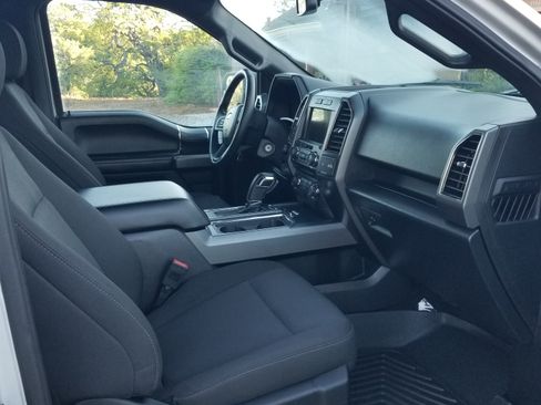 Used 2018 Ford F150 XLT w/ Equipment Group 302A Luxury image 8