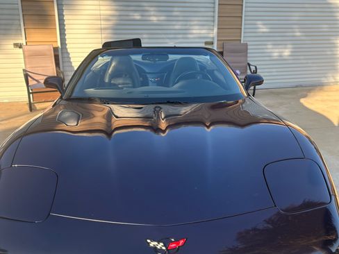 Used 2000 Chevrolet Corvette Convertible w/ Memory Pkg RWD image 13
