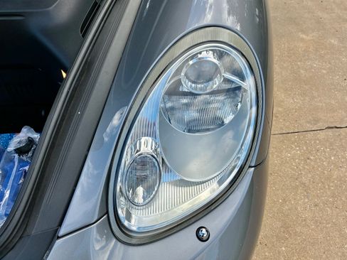 Used 2006 Porsche Boxster RWD image 9