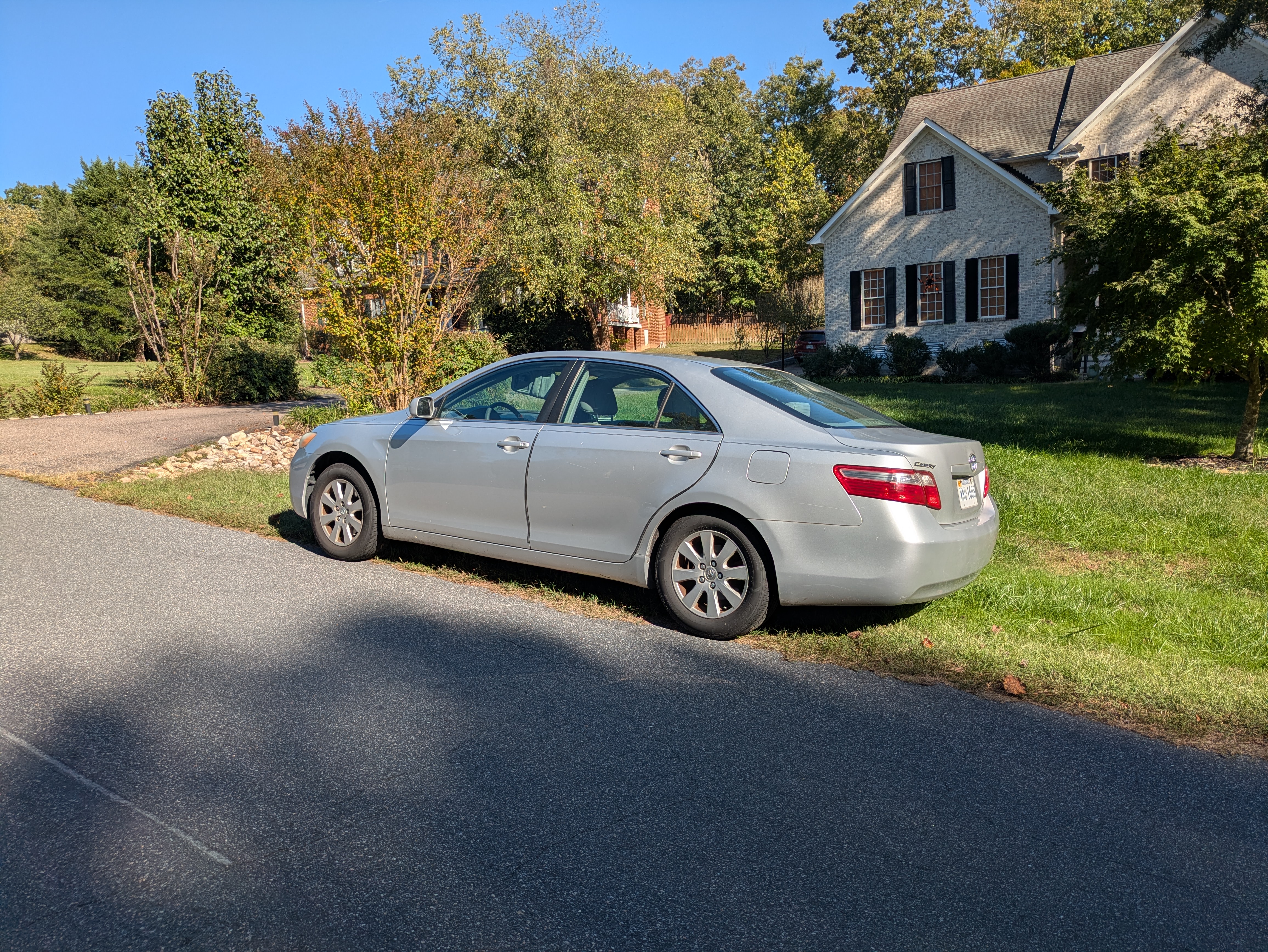 Used 2009 Toyota Camry XLE FWD image 4