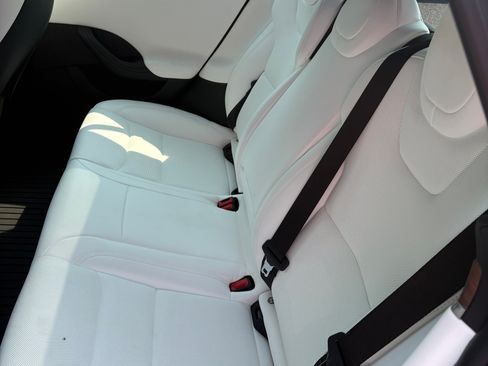 Used 2023 Tesla Model S Standard Range image 12