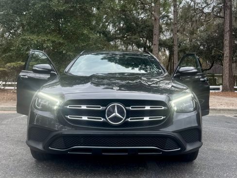 Used 2021 Mercedes-Benz E 450 4MATIC All-Terrain Wagon image 5