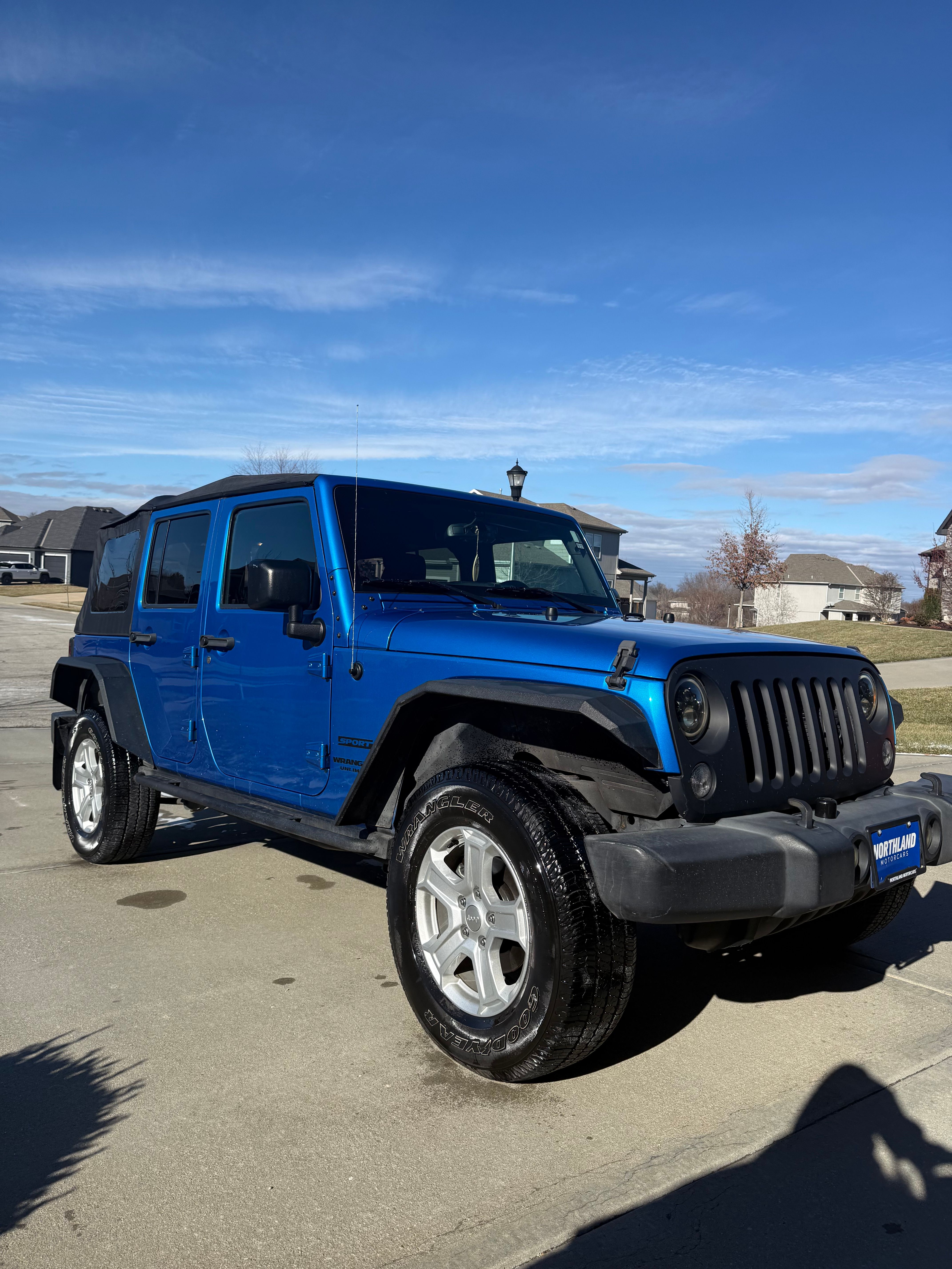 Used 2015 Jeep Wrangler Unlimited Sport w/ Quick Order Package 24S AWD/4WD image 1
