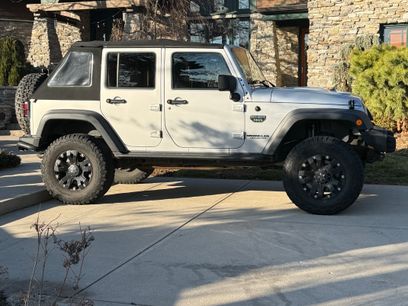 Used 2012 Jeep Wrangler Unlimited Rubicon