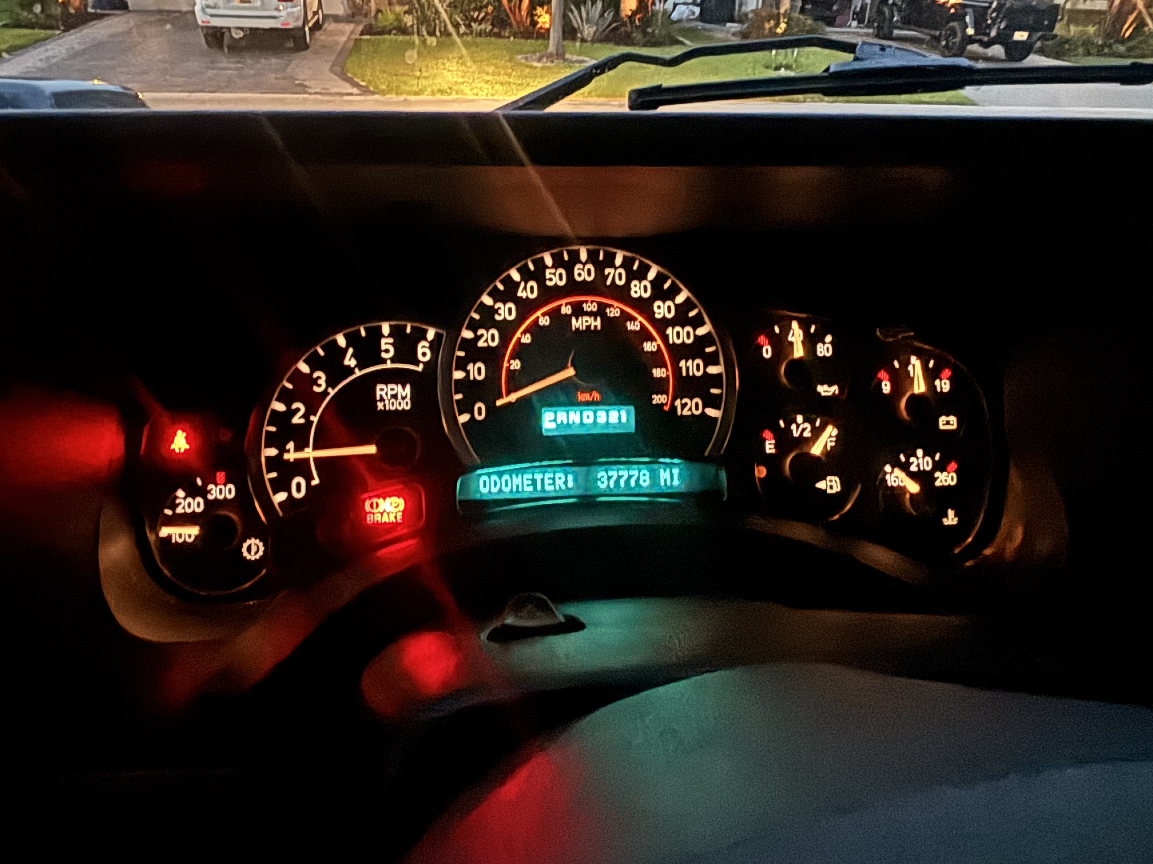 Used 2005 HUMMER H2 w/ Preferred Equipment Group AWD/4WD image 5