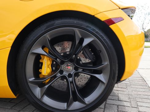 Used 2018 McLaren 720S Performance image 13