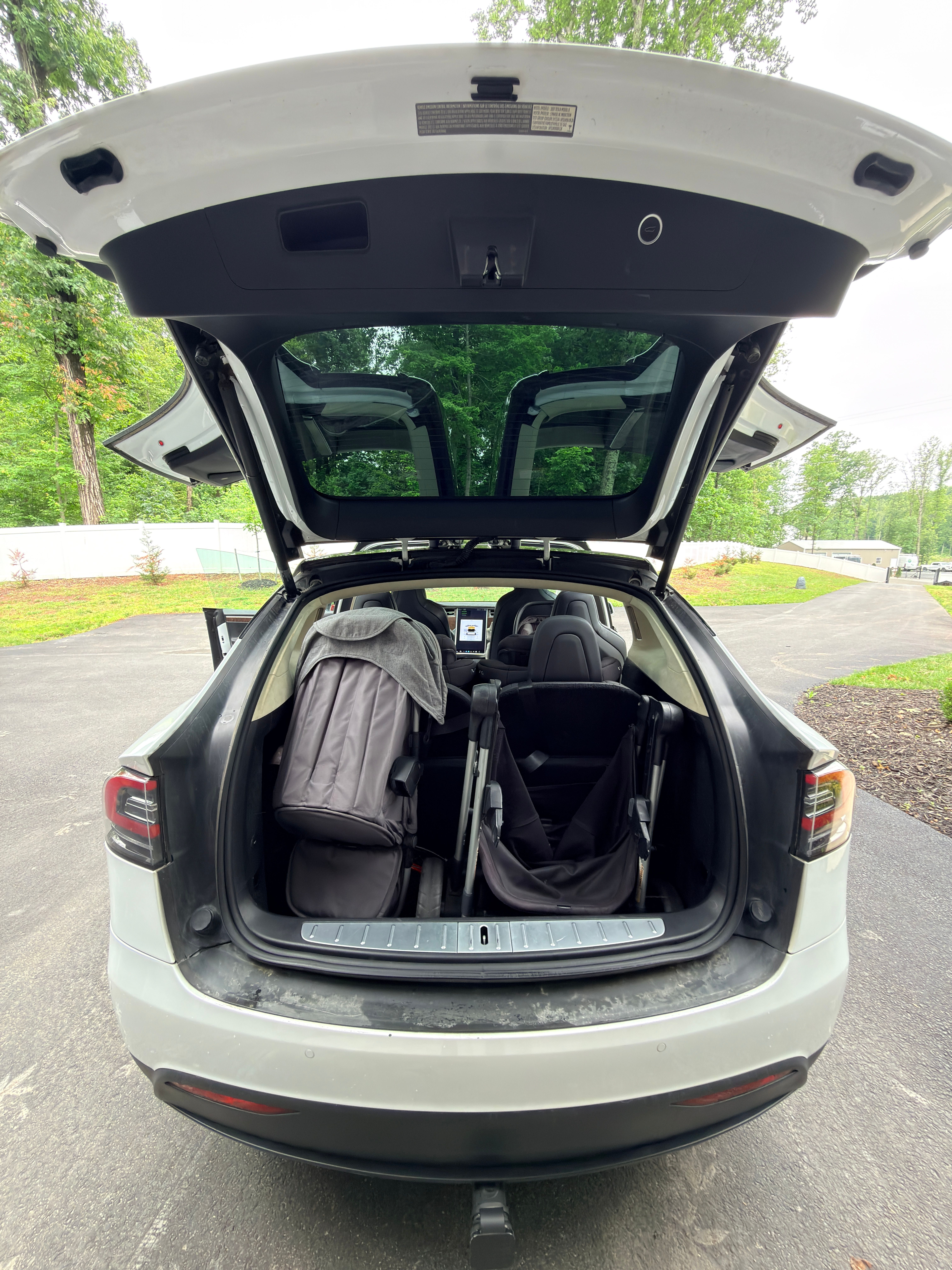 Used 2017 Tesla Model X 100D AWD/4WD image 12